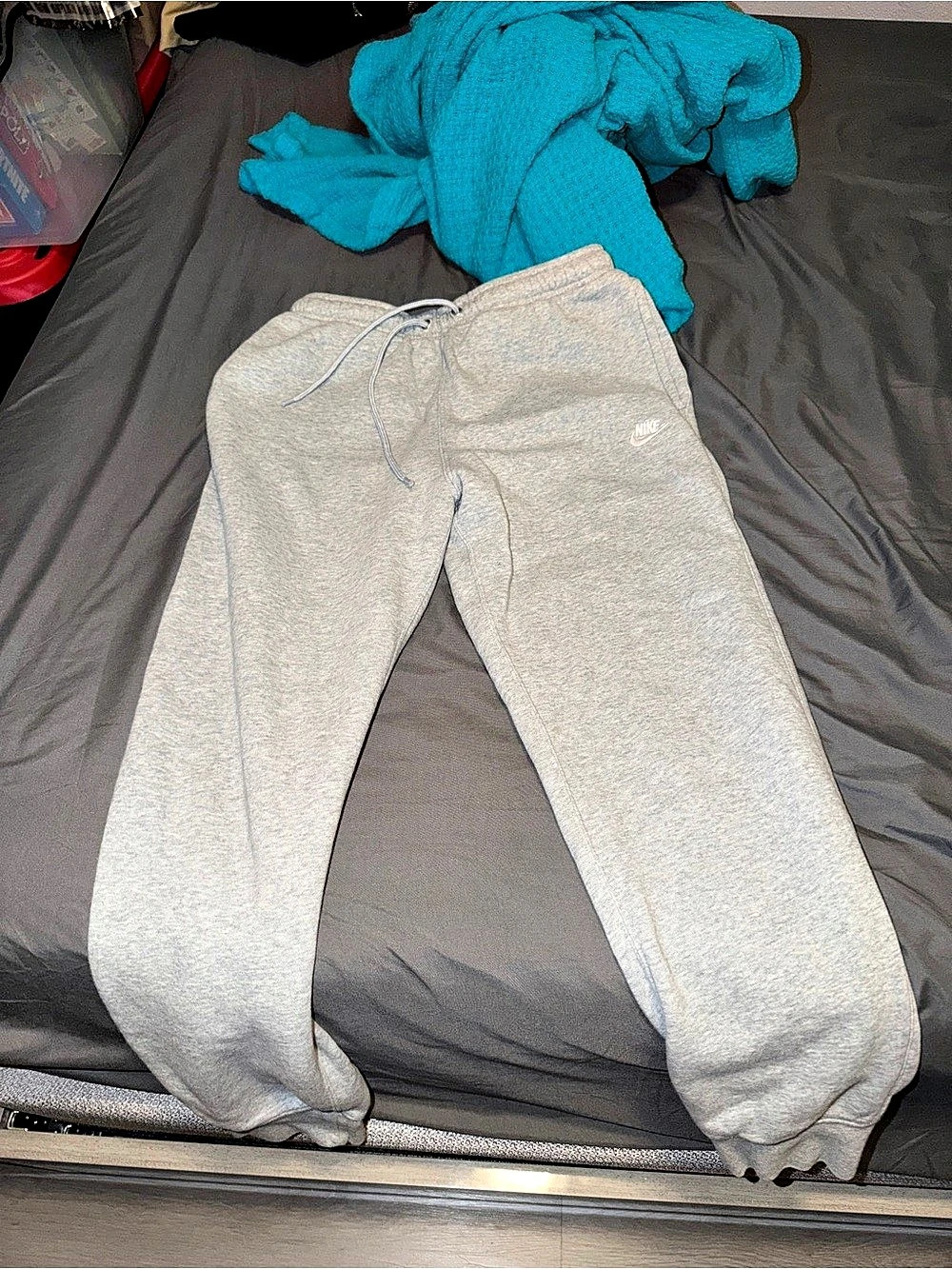 Nike Sportswear Club Fleece Open Hem Pants Gray Jogger Sweatpants